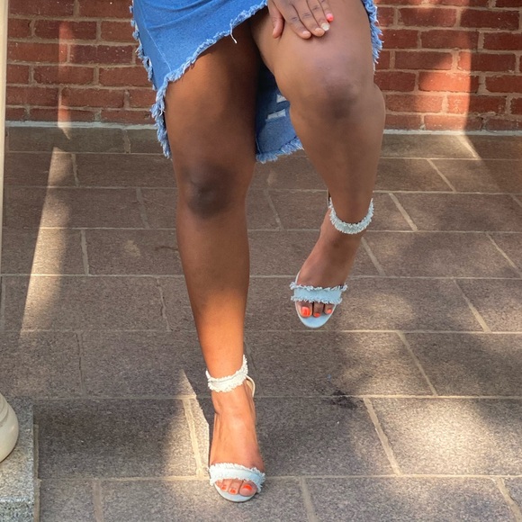 Jean High Heels - Picture 6 of 7